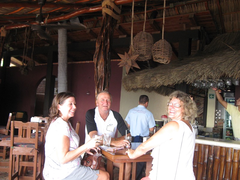 Expats in Vallarta July 9th Happy Hour @ Langostino's Photos